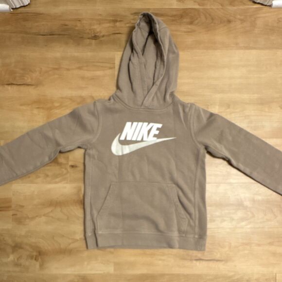 Nike Other - Nike Boy’s Beige Fleece Pullover Hoodie Pocket Size M